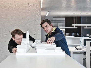 Bürogebäude Stuttgart  Innen blocher partners