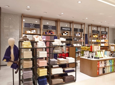 department store - modification - Parkson Pavilion Kuala Lumpur - bathroom interior racks